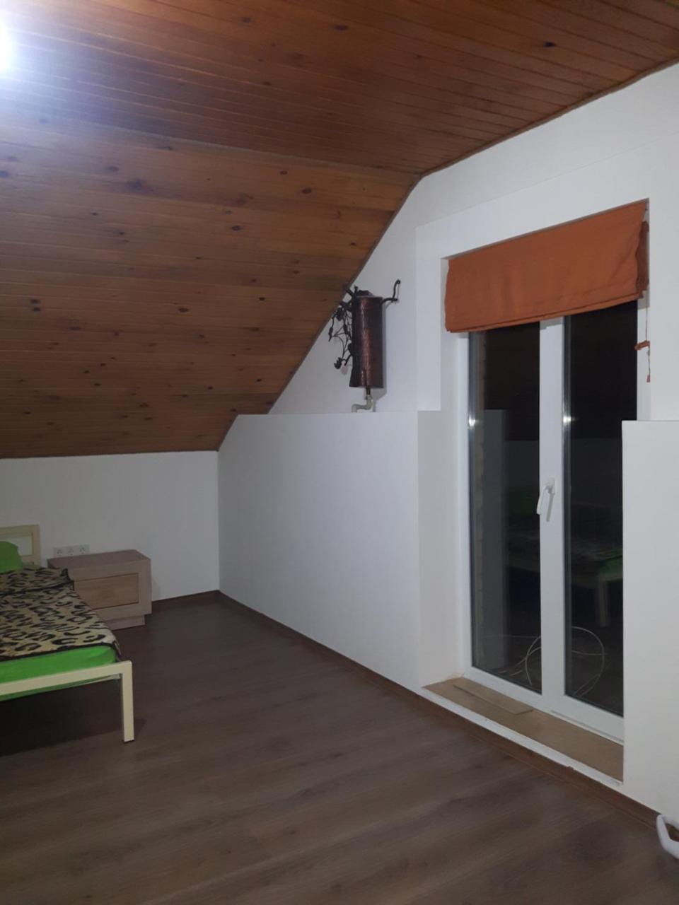 Киевская 43 Apartment Khorol Bagian luar foto